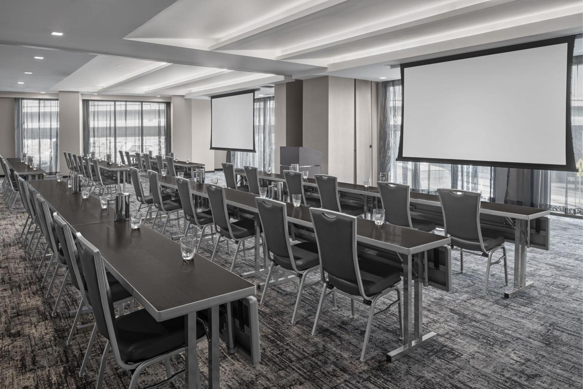 Ac Hotel By Marriott Washington Dc Capitol Hill Navy Yard Екстериор снимка